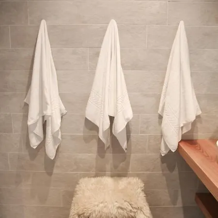 The Slow Apartment *