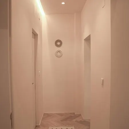 The Slow Lägenhet *